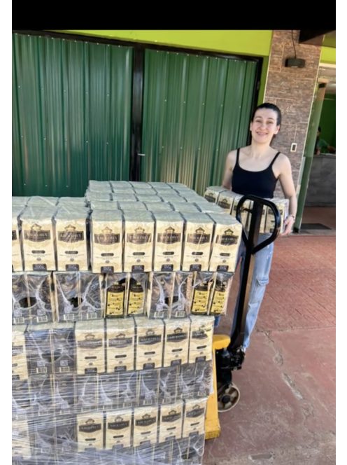 Królowa - Suave "A Tanya Királynője" [Argentína]