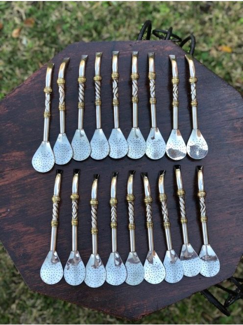 Bombillon Pico Curvo [Újezüstből]