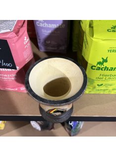   Cuia dél Brazíliából [Chimarraohoz] (Bőrrel díszített)